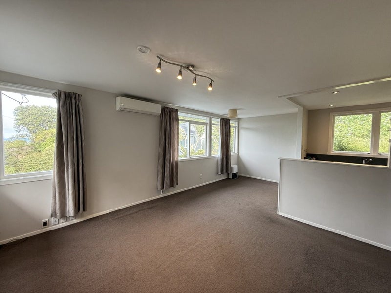 18 Moffitt Street, Vogeltown, Wellington - Carousel 2