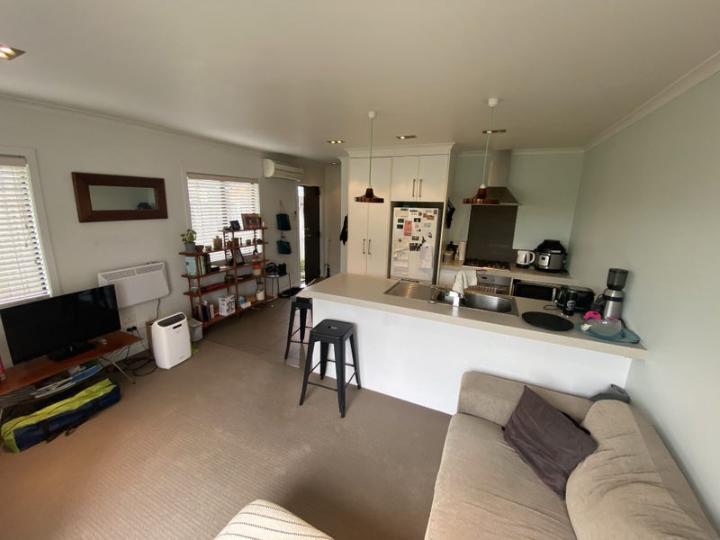 132B Firth Street, Hamilton East, Hamilton  - Carousel 2