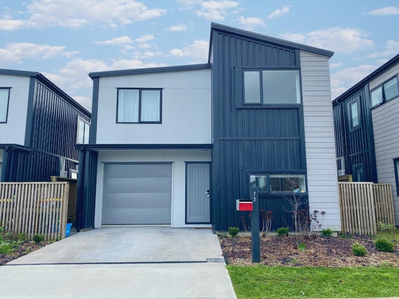 72 Jacks Landing Drive, Hamilton Lake, Hamilton - Carousel 1