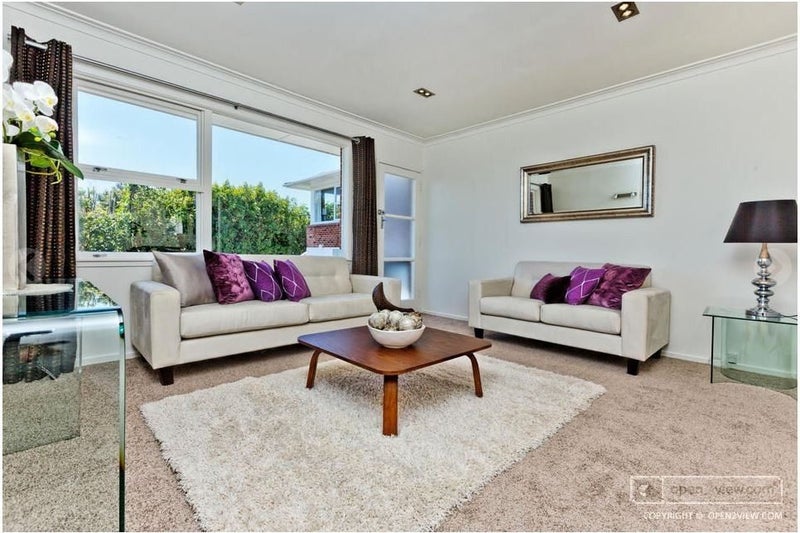 2/4 Kowhai Road, Campbells Bay, Auckland - Carousel 2