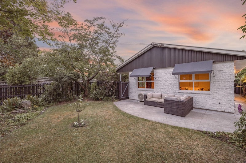 1/30 Cholmondeley Avenue, Opawa, Christchurch - Carousel 1