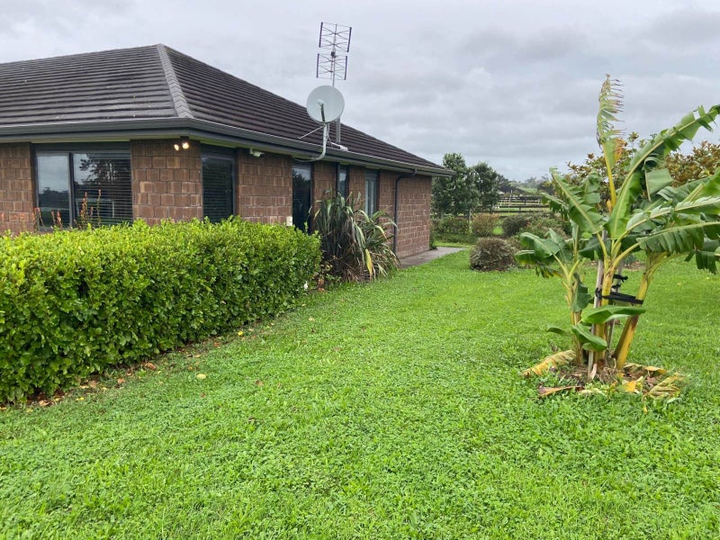 84 Sanctuary Drive, Waiuku - Carousel 1