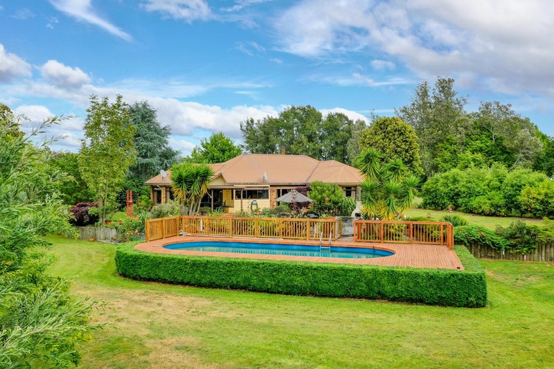 2618 State Highway 30, Otakiri - Carousel 1