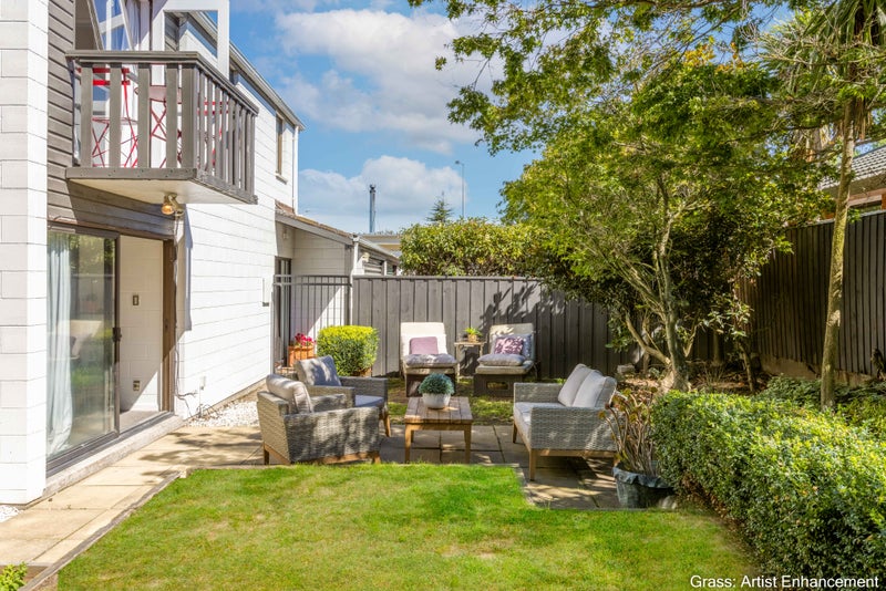 2/124 Burwood Road, Burwood, Christchurch - Carousel 2