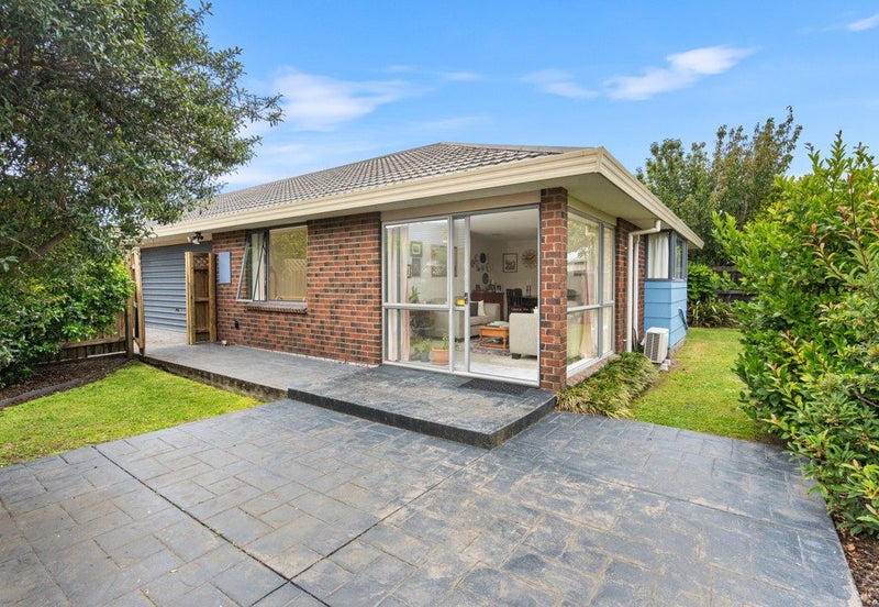 1E Bahama Place, Hornby, Christchurch - Carousel 1