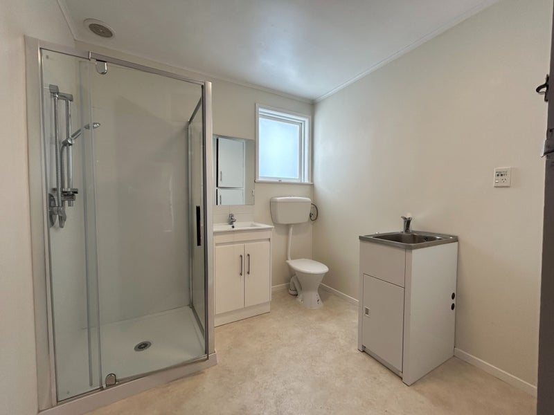 3 Robertson Road, Favona, Auckland - Carousel 9