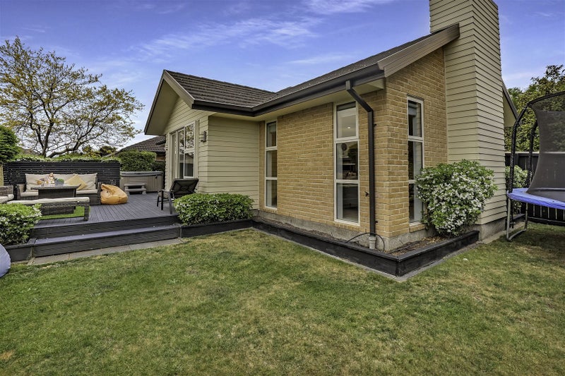 1 Whio Close, Parklands, Christchurch - Carousel 2