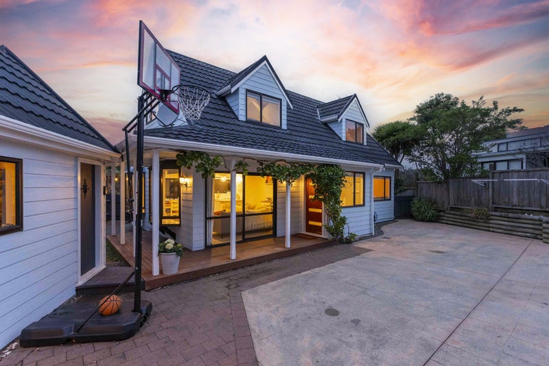 104A Manly Street, Paraparaumu Beach, Paraparaumu - Carousel 1