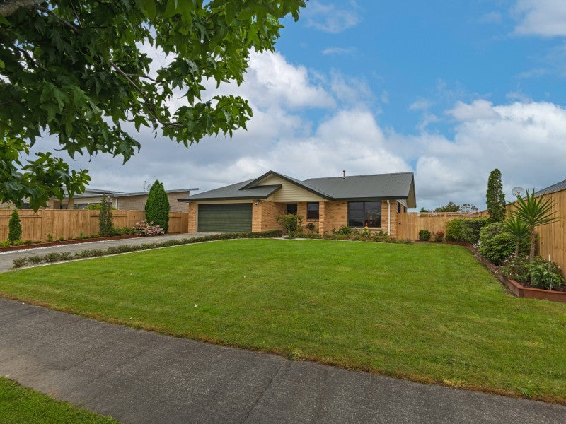 56 Branigan Parade, Kelvin Grove, Palmerston North - Carousel 16