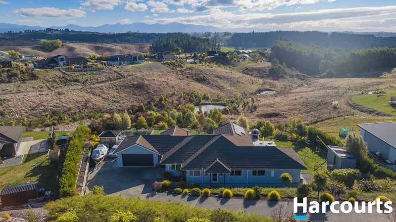 8 Mount Arthur View, Redwood Valley, Richmond - Carousel 2