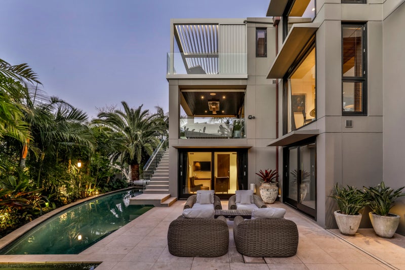 11 Bella Vista Road, Herne Bay, Auckland - Carousel 12