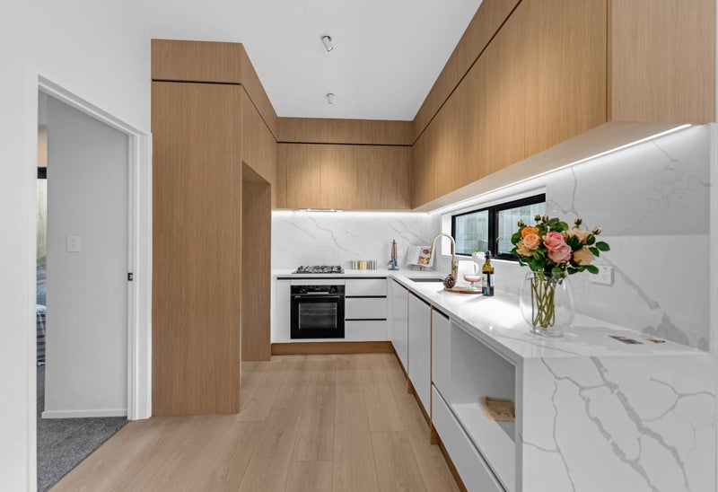 44 Gulf View Road, Murrays Bay, Auckland - Carousel 1