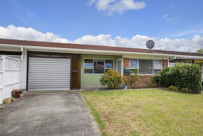2/5 Brighton Road, Kensington, Whangarei - Carousel 1