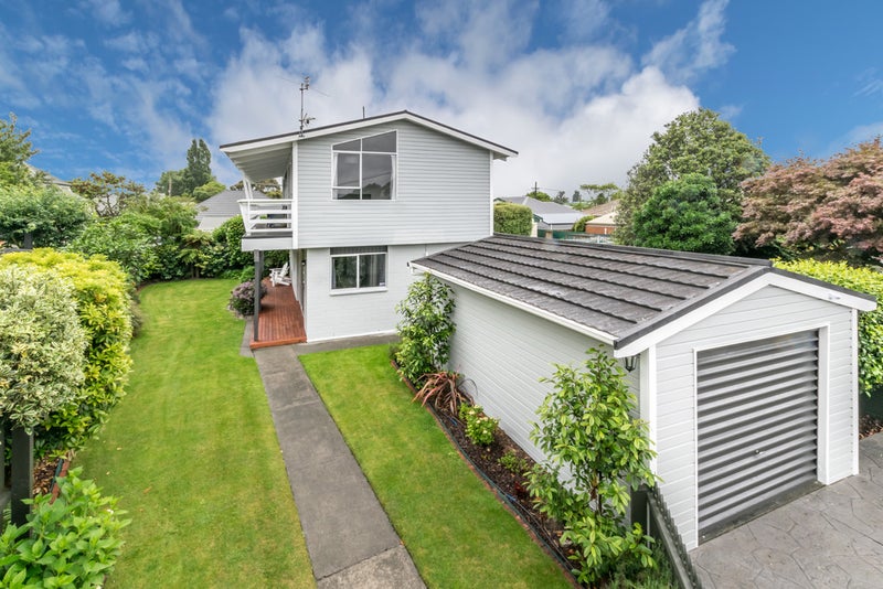 2/30A Nortons Road, Avonhead, Christchurch - Carousel 1