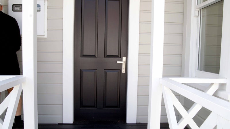 7 Rixon Grove, Mount Victoria, Wellington - Carousel 1