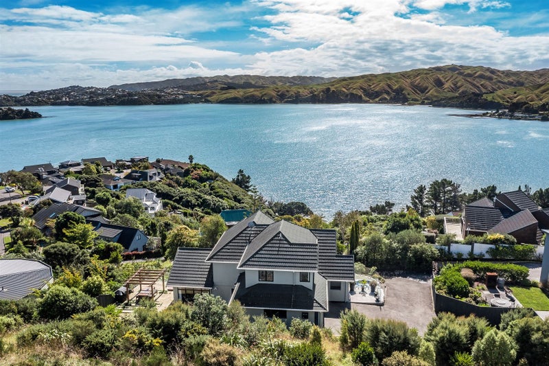 34 The Crowsnest, Whitby, Porirua - Carousel 2