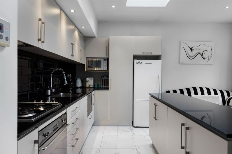 28 Rhodes Street, Merivale, Christchurch - Carousel 2