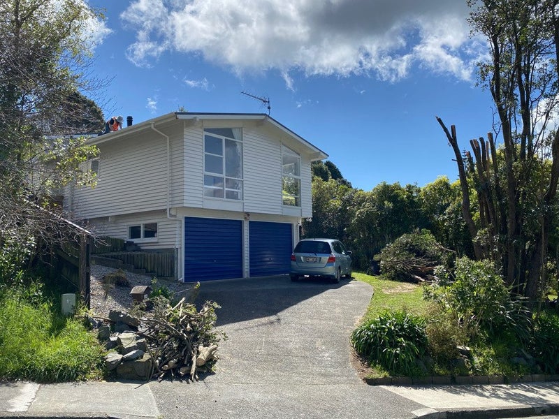 24 Chisbury Street, Churton Park, Wellington - Carousel 16