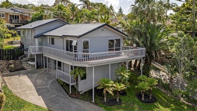 5 Freya Place, Torbay, Auckland - Carousel 1