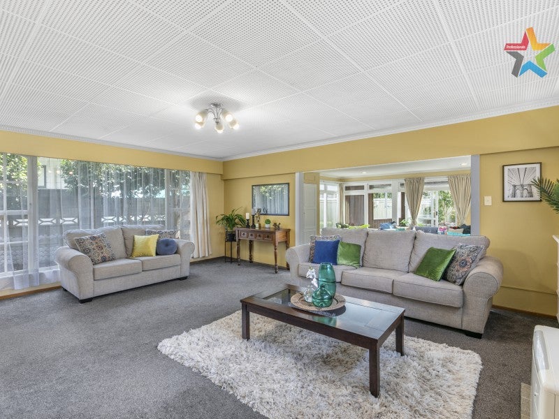 82 Oxford Terrace, Epuni, Lower Hutt - Carousel 2