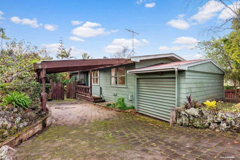 46 Judkins Crescent, Cockle Bay, Auckland - Carousel 1
