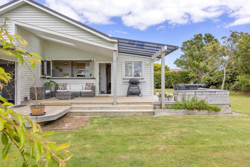 381 Smart Road, Hillsborough, New Plymouth - Carousel 1