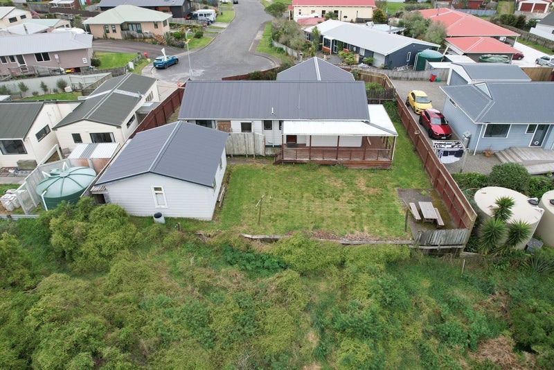 14 Matakane Street, Waitārere Beach, Levin - Carousel 16