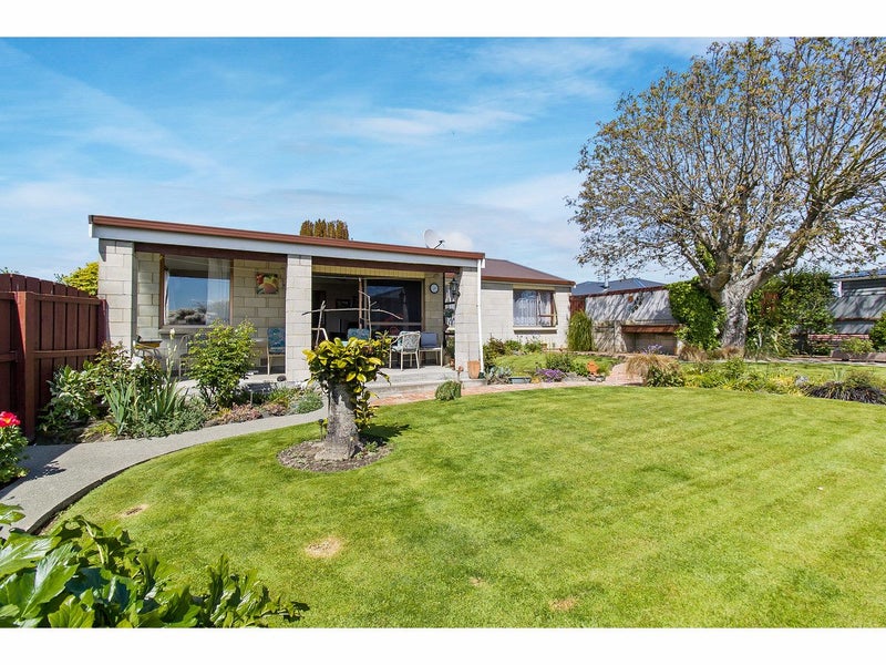 22B Avenue Road, West End, Timaru - Carousel 1