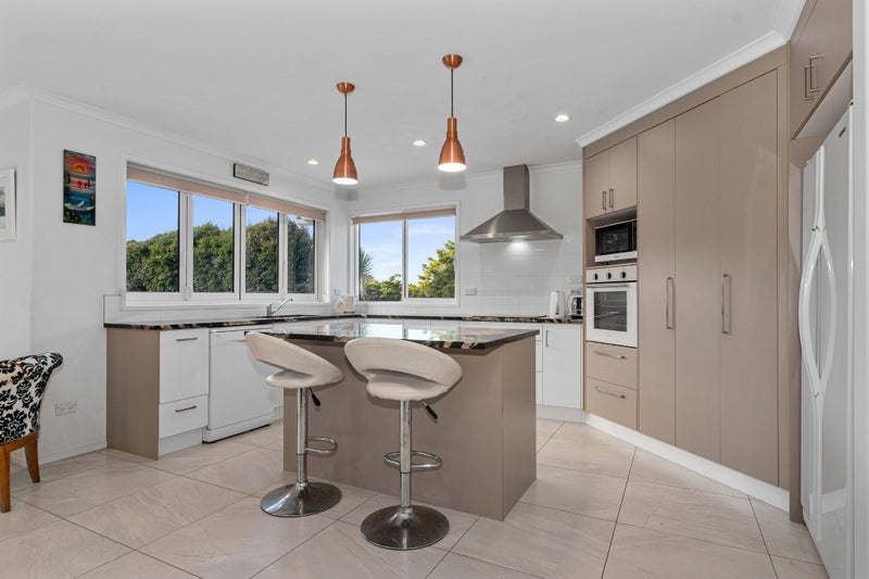 17 Catherin Servant Close, Maunu, Whangarei - Carousel 2