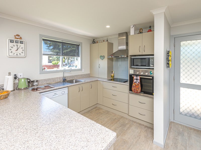 10A Akepiro Place, Tawhero, Whanganui - Carousel 2