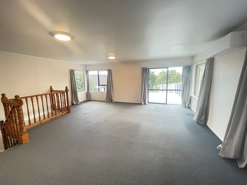 2/11 Glenfern Road, Howick, Auckland - Carousel 2