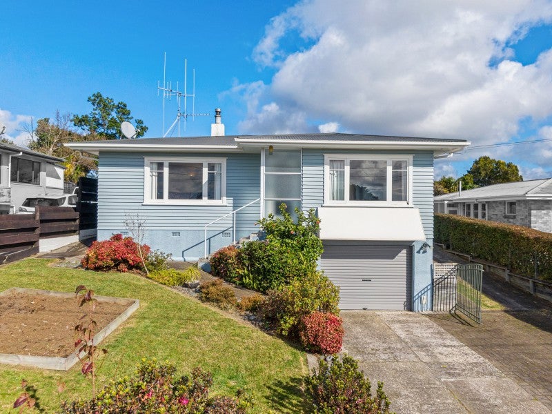 50 Argyll Road, Greerton, Tauranga - Carousel 1