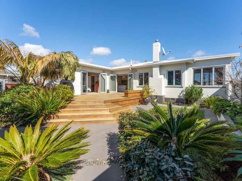29 Doone Street, Lynmouth, New Plymouth - Carousel 1