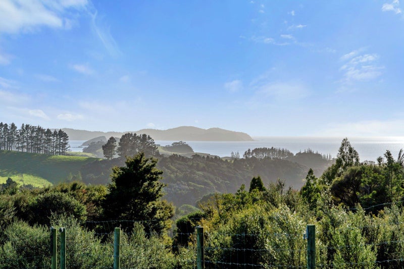 1559 Pataua Road, PATAUA NORTH, WHANGAREI - Carousel 1