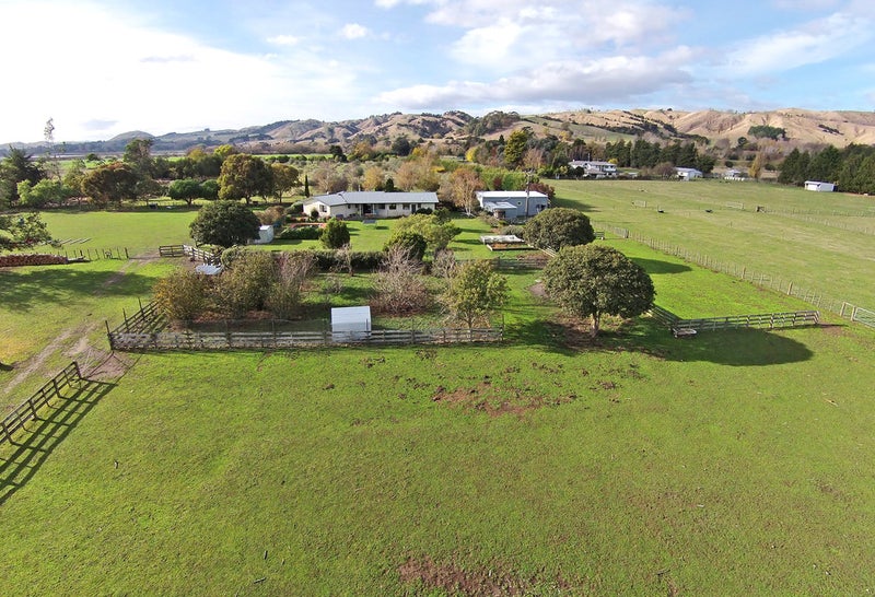 442 Te Whiti Road, Homebush, Masterton - Carousel 1