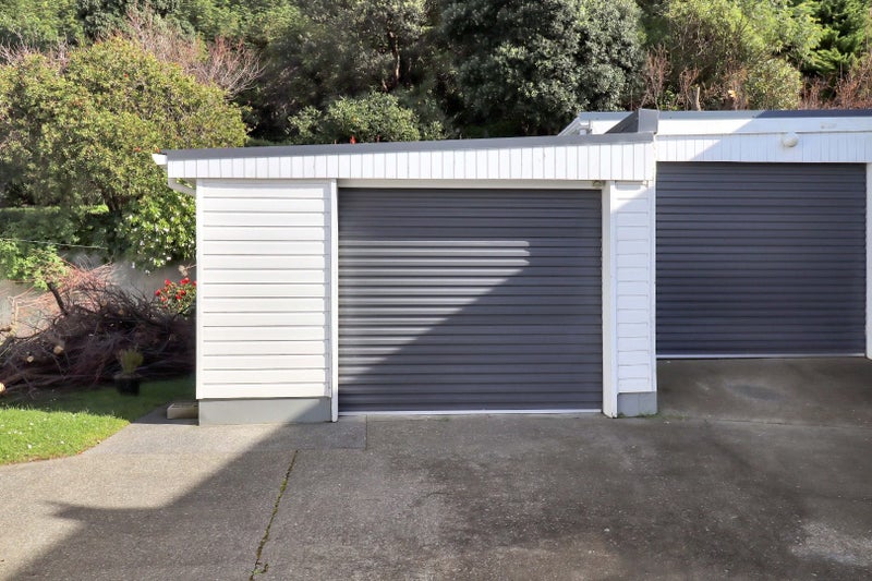 300 Queens Drive, Lyall Bay, Wellington - Carousel 9