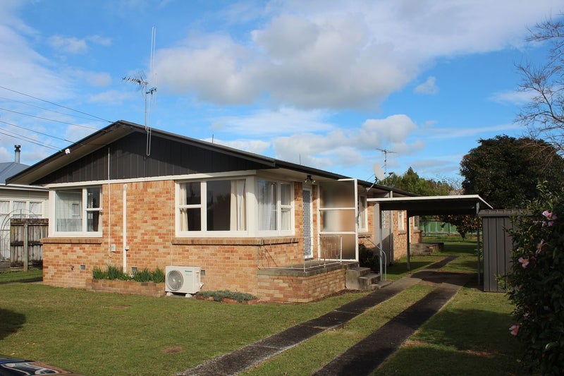 19 Steele Road, Forest Lake, Hamilton - Carousel 1