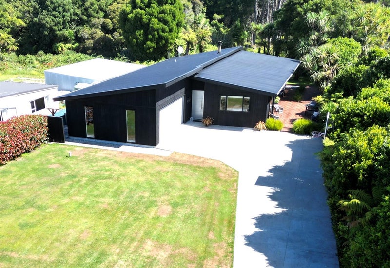 23 Pandora Avenue, Camerons, Greymouth - Carousel 1