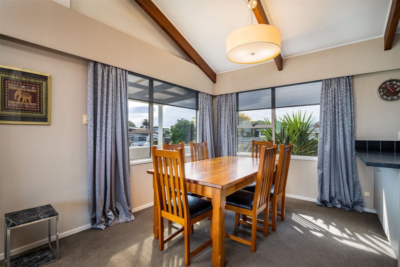 10 Protea Place, Bell Block, New Plymouth - Carousel 23