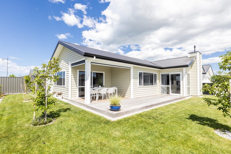 18 Manapouri Street, Poraiti, Napier - Carousel 23