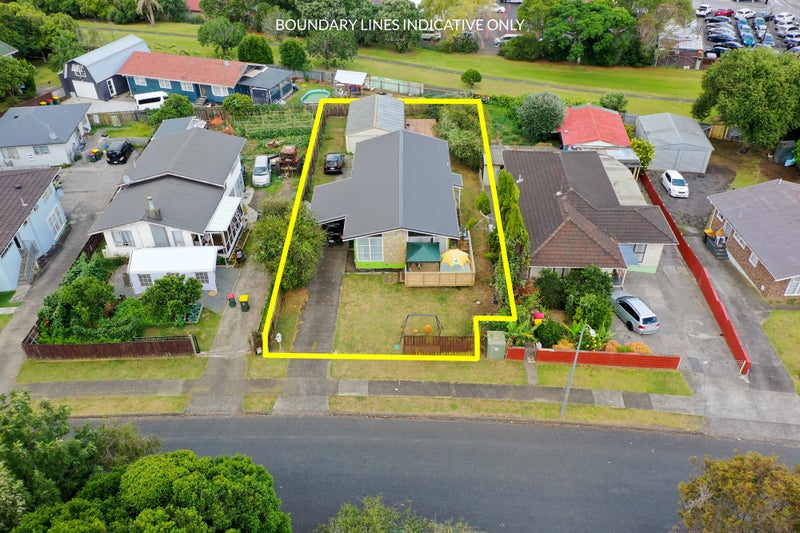 57 Ashgrove Road, Mangere, Auckland - Carousel 1