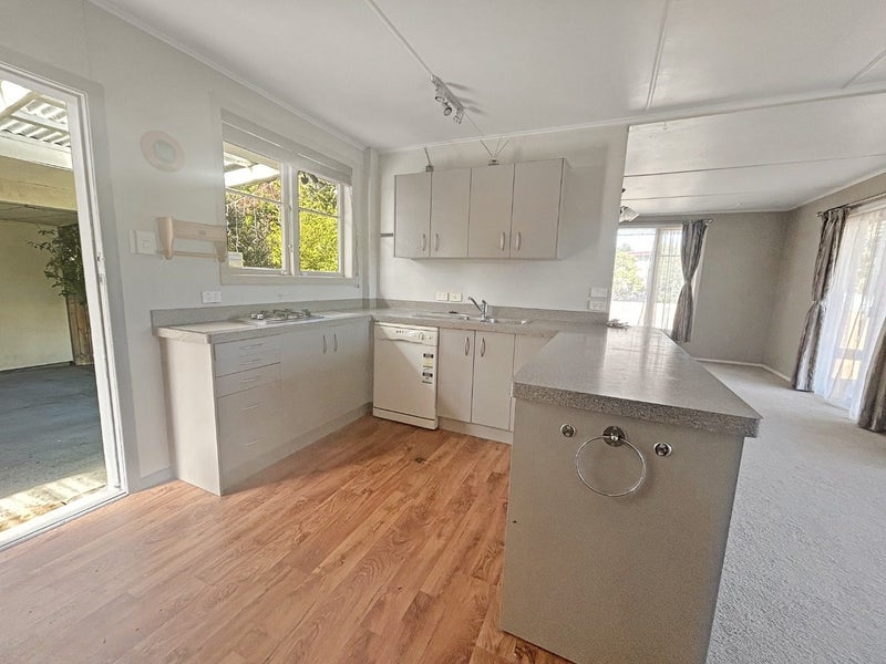 9 Motutere Avenue, Taupo, Taupō - Carousel 2