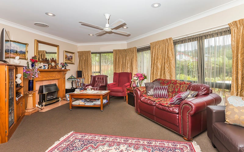 2/27 Mills Street, Boulcott, Lower Hutt - Carousel 2