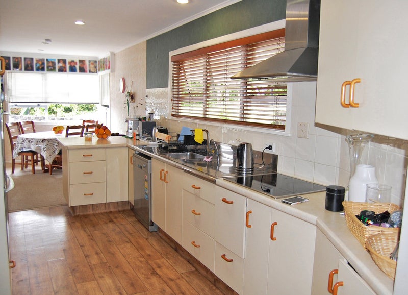 2 Hastie Lane, Kaiwaka - Carousel 2