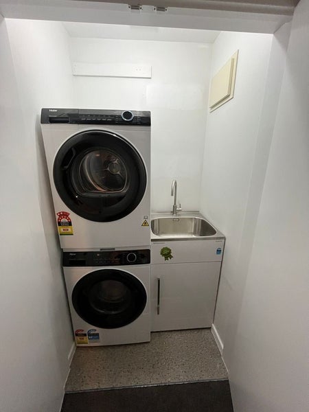 46 Wynyard Crescent, Fernhill, Queenstown - Carousel 2