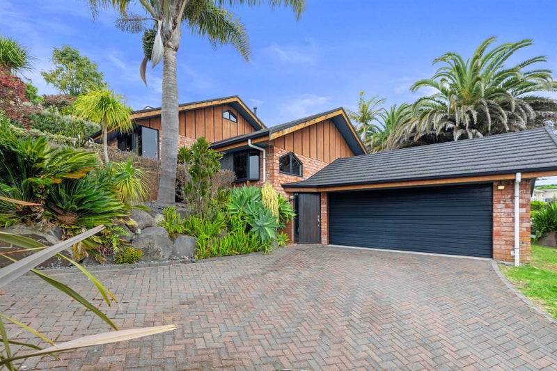 70 Little John Drive, Bellevue, Tauranga - Carousel 1