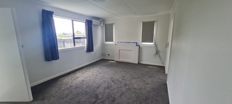 7 Station Road, Takanini, Auckland - Carousel 2