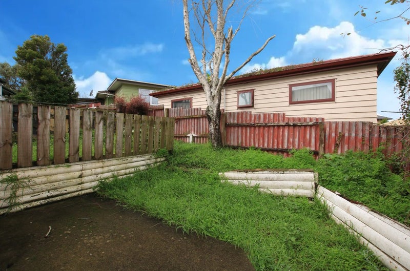 61 Alabaster Drive, Papatoetoe, Auckland - Carousel 9