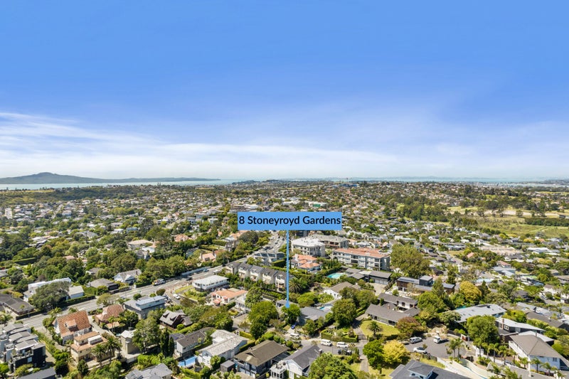 8 Stoneyroyd Gardens, Remuera, Auckland - Carousel 22