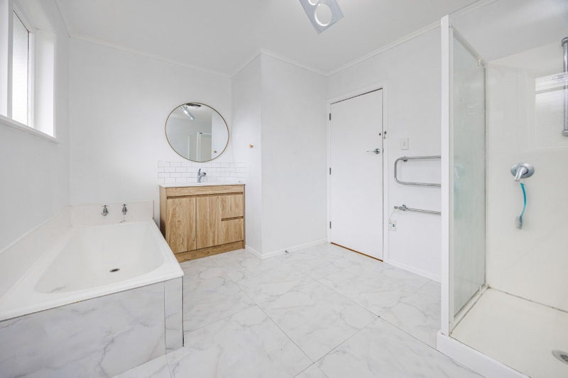 21 Challinor Street, Pakuranga, Auckland - Carousel 7